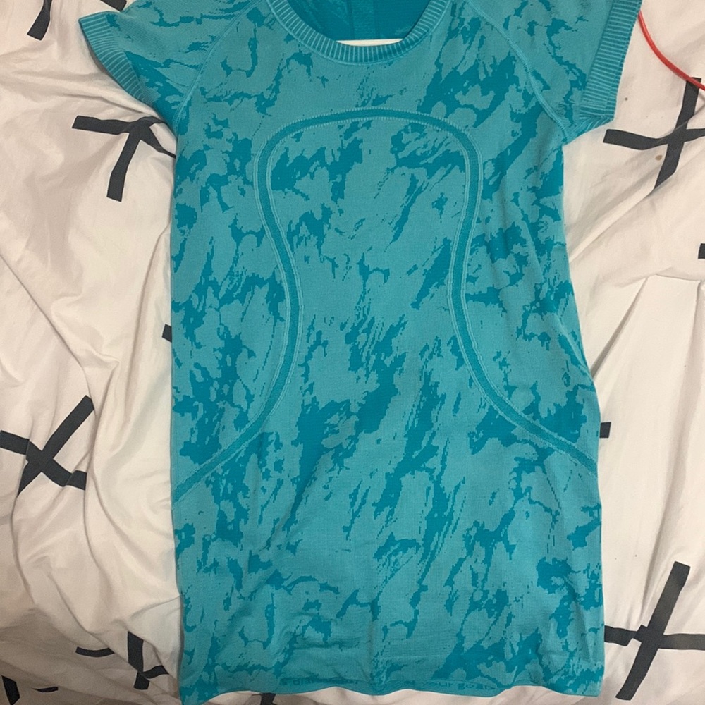 Lululemon swiftly tech tee